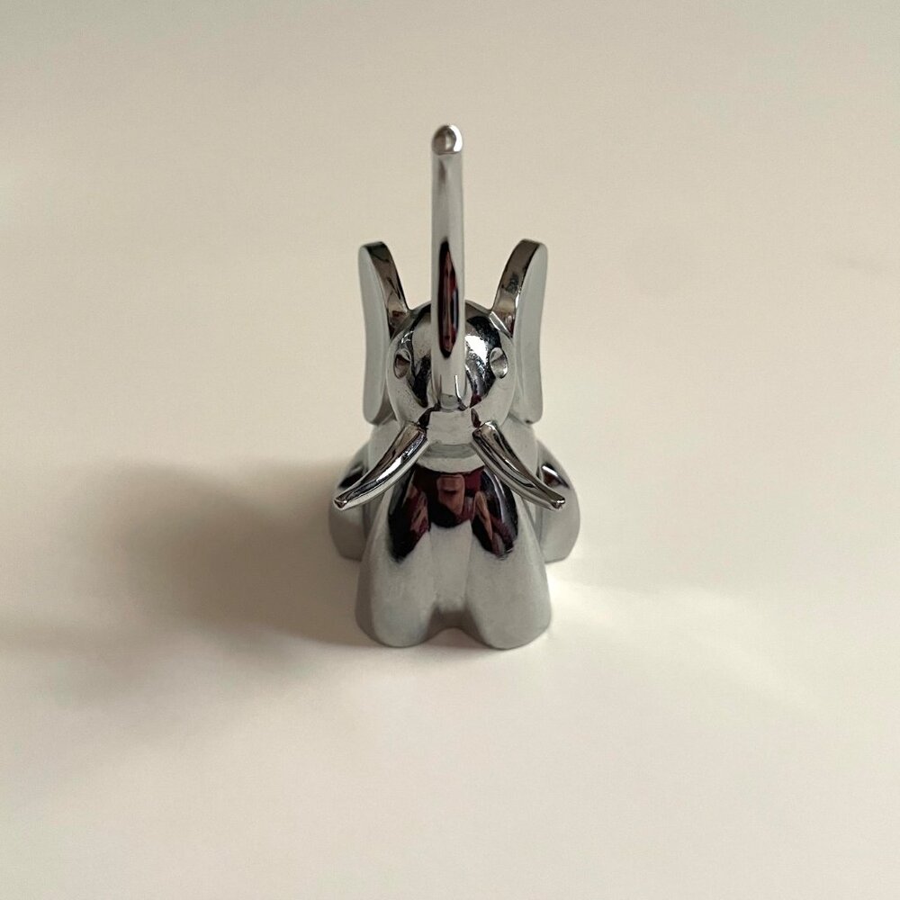 Umbra Set of 2 Bunny and Elephant Ring Holders - Picture 12 of 15
